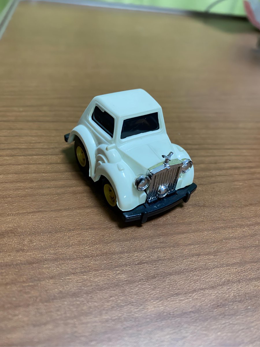 A-13 ロールスロイス チョロQはボディと窓が別パーツがいいな🙆 44年前