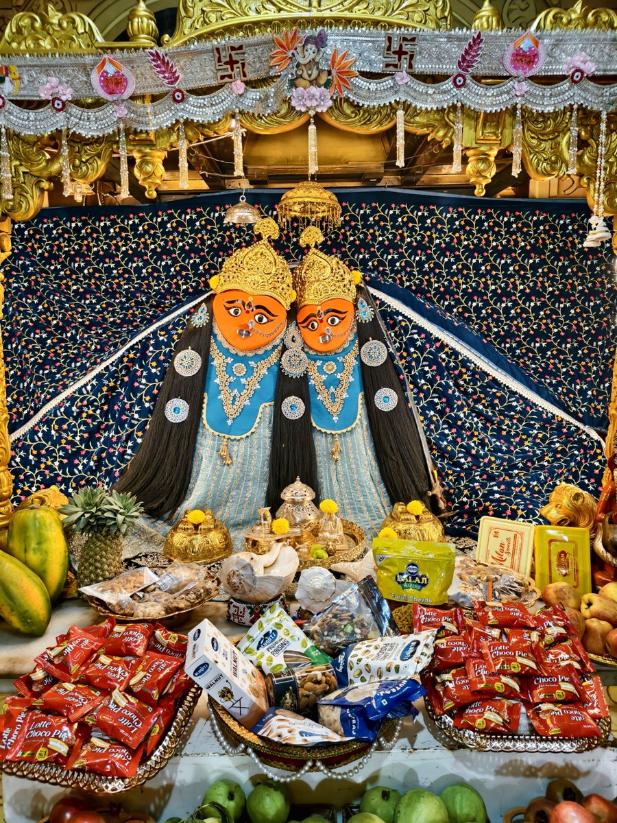 આજના દર્શન 🚩 
પોષ સુદ અગિયારસ -  બારસ. બુધવાર.
તા. 31/12/2025.
જય માતાજી 🙏🏻