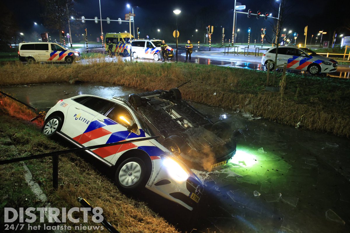 Ongeluk door gladheid op de Metelerkampstraat in Rijswijk