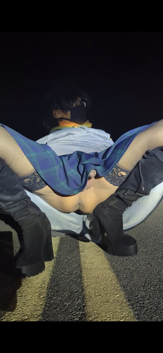 #Exhibitionist #nsfw #femboy #cd
This was fun. Might do again.