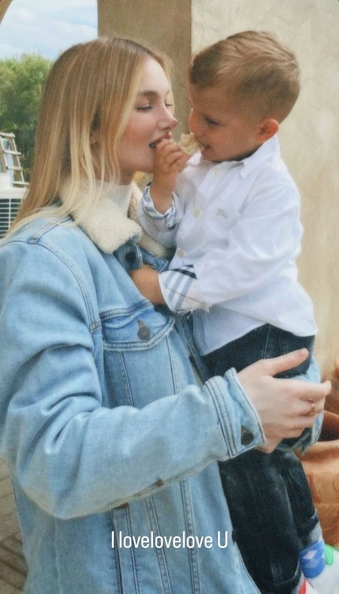 jakehellsc's tweet image. ⠀
⠀⠀⠀⠀⠀⠀⠀𝅑  𝑯𝒂𝒑𝒑𝒚 𝑩𝒊𝒓𝒕𝒉𝒅𝒂𝒚, 𝑛𝑜𝑛𝑛𝑎.ᐟ ˑ𐨿

Você é o significado de que familia sempre luta pela familia, independente se estão errados ou não. É quem nos mostra todos os dias que está presente em cada linha de magia que vemos. Amo você