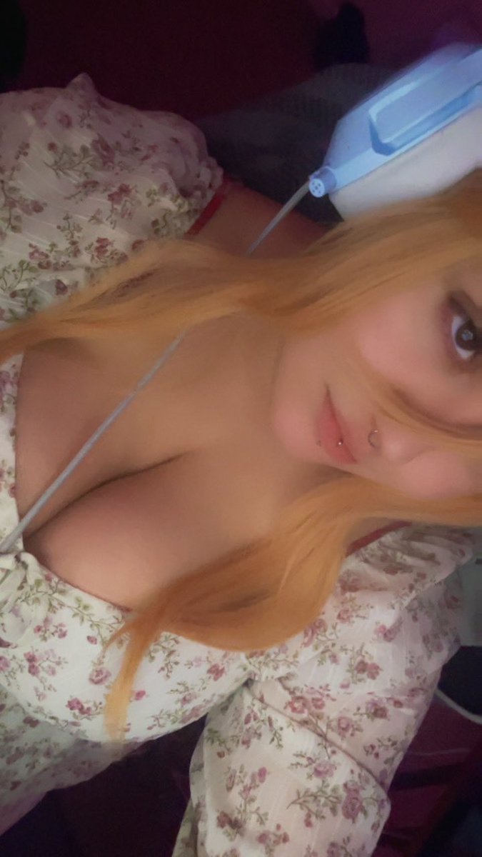 Chest goes crazy (sorry for no makeup it’s still packed)