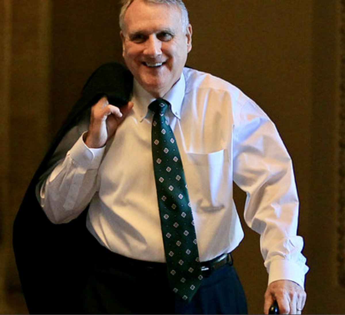 johnddesser's tweet photo. I worked as Jon Kyl’s health legislative assistant in the House before he ran for Senate.  He is taking a step back due to dimentia. His words: “I am also comforted by knowing that my Redeemer lives. We will not be walking this path alone.” Godspeed to you, Senator. 🙏🙏 https://t.co/LqhIxagmdK