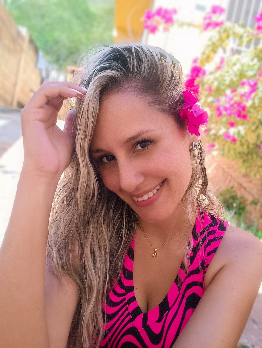 maridemachado's tweet photo. To Finish... 🫰🏼✨
Y así llegamos a la página final de éste libro. 365 oportunidades para hacer de nuestra y con nuestra vida, algo sustancioso y diferente!
#Hive #tofinish #life #2025
https://t.co/qQNf0jS991 https://t.co/WUfwwnty2Q