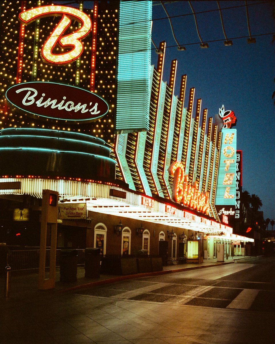 Las Vegas on 35mm film
Comment below your fav 1-4