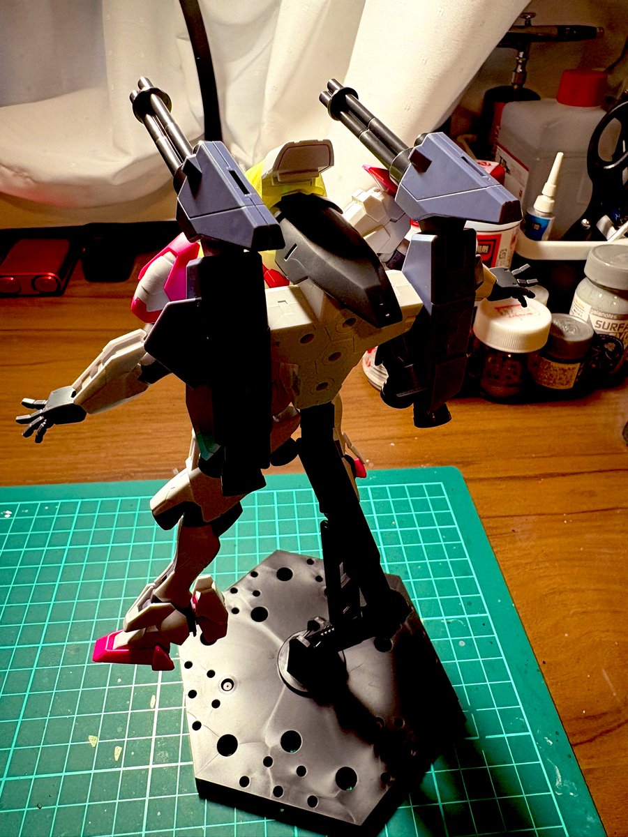 firefly3203's tweet photo. ルブリス改造中！
完全にガウォークだ、これ！笑
武装は完全にオリジナルで行きます(๑´ڡ`๑)

#ガンプラ
#ガンプラ好きと繋がりたい https://t.co/QC6ju6r9Zf