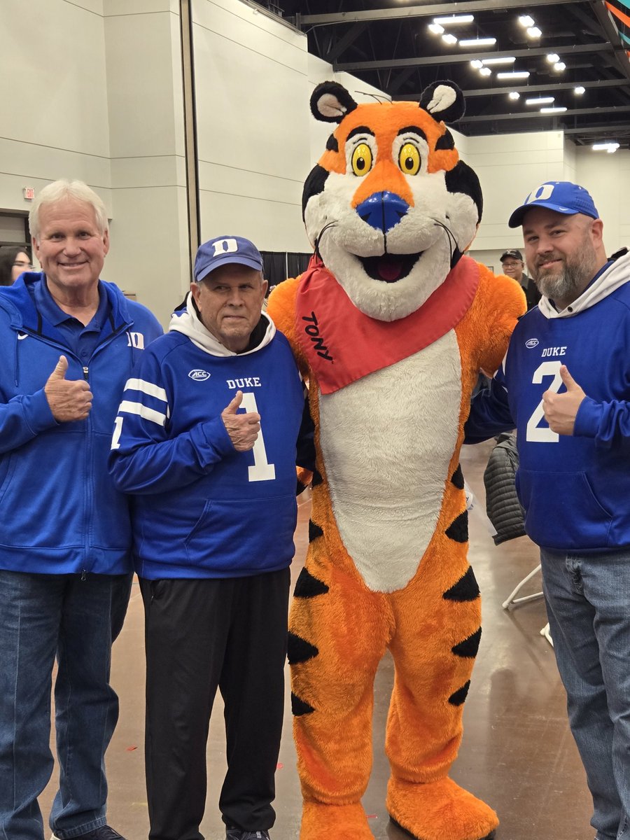 Hard Hat Guys tweet media