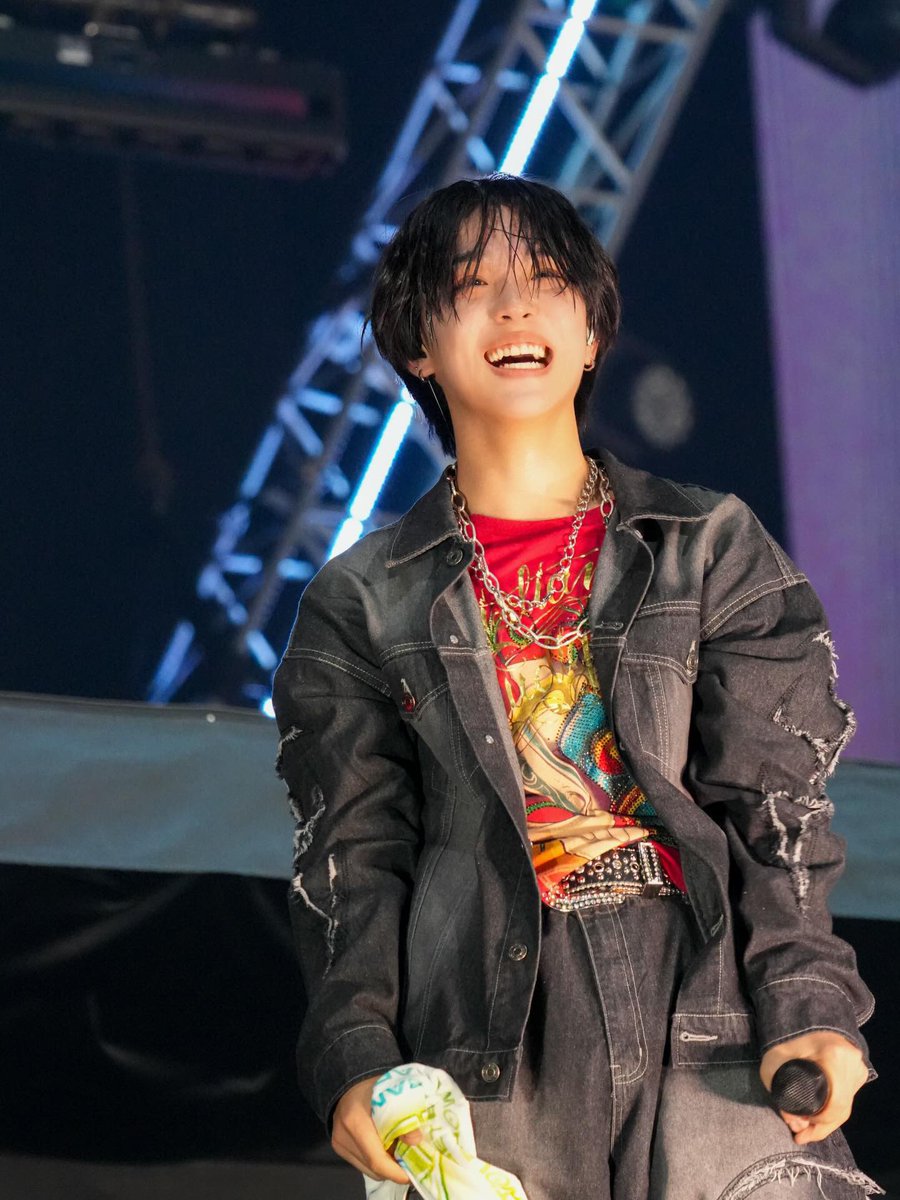 いろんな表情みせてくれる隼麻がだいすき。 ステージ上で魅せる表現力