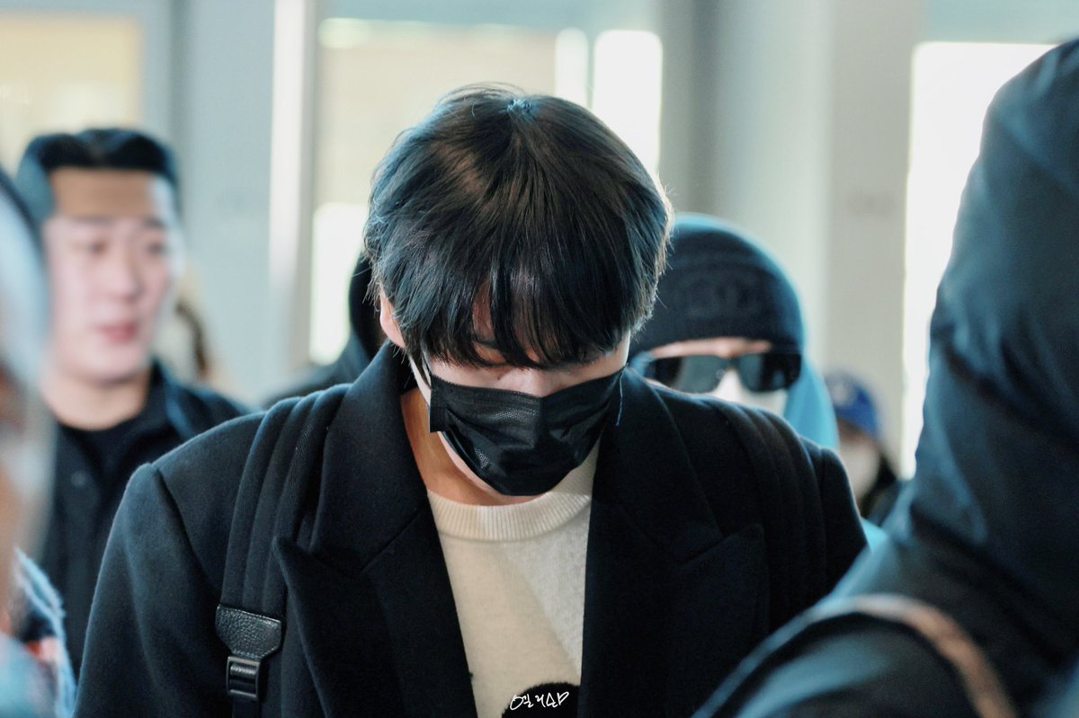 aalison02's tweet photo. 251231 인천 출국
2026년도 자주 만나자!!!!! 올해 수고 많앗엉~
#규현 #kyuhyun #圭贤 #キュヒョン https://t.co/HJtjpBuE03