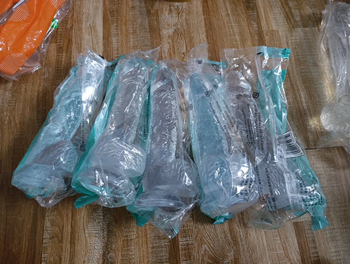 Bin Loves tweet media