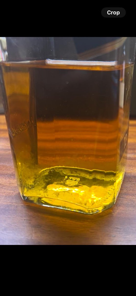 RakeshMathur51's tweet photo. Contamination in the most popular brand of whiskey purchased in Gurgaon https://t.co/ikzVvqEkv5
