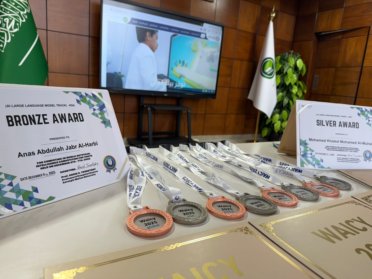 RowadBur's tweet image. انتظروا التكريم ⏳