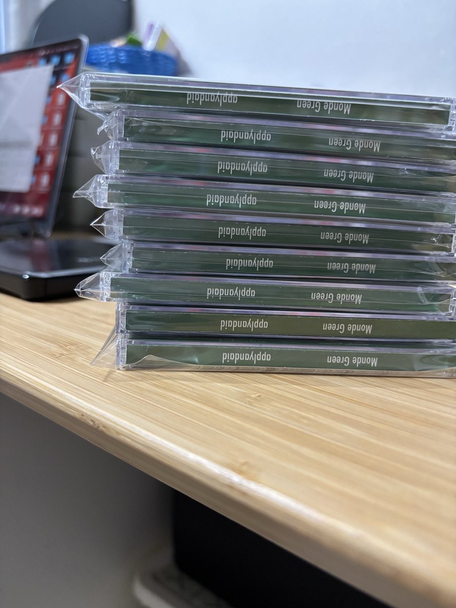 __communicator's tweet image. Monde Green (2025) EP 음반을 만들었습니다!
💚구매 링크💚 docs.google.com/forms/d/e/1FAI…
💚인스타💚 instagram.com/p/DS5XQ86EnNa/…