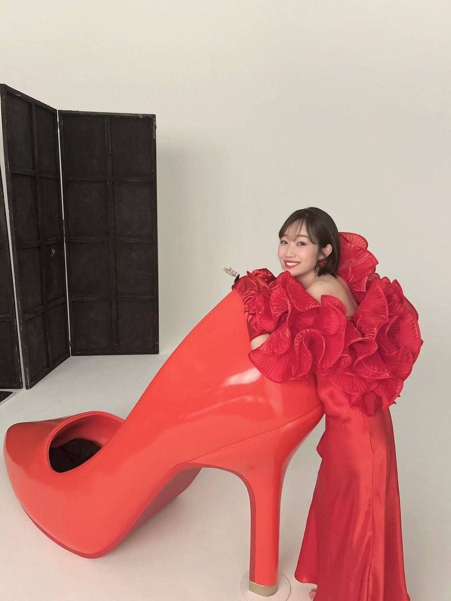 2025年もたいへんお世話になりました！

ワンマンライブから始まりベストアルバム発売などなどさまざまなことがあった1年で、みんなとたくさん交流もできて楽しく充実した日々でした✨
来年も一緒に楽しいことたくさんしましょう🔥

良いお年をお迎えください🎍

(あずさ)