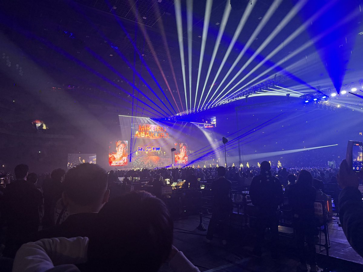 5233_nks's tweet photo. 今年も年越しはさいたまスーパーアリーナで https://t.co/nbYwUjBFeA