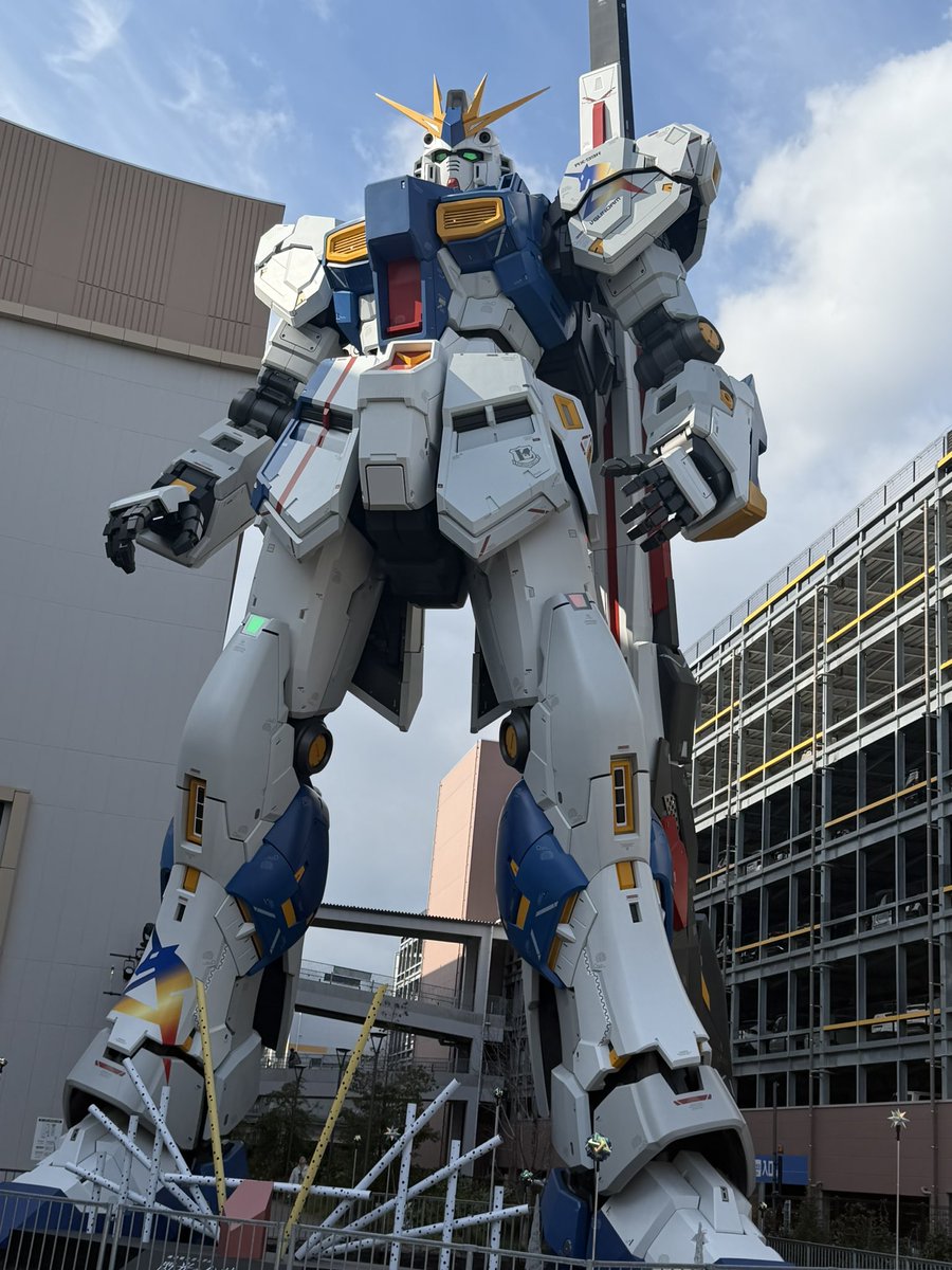 speed7zn6's tweet photo. 長いようで短い時間でしたけどほんま楽しかった😆
笑いすぎて腹痛かったw
一生の思い出になりました‼️
遊んでくださった方々本当にありがとうございました🙏 https://t.co/6Y2VrbQVAl