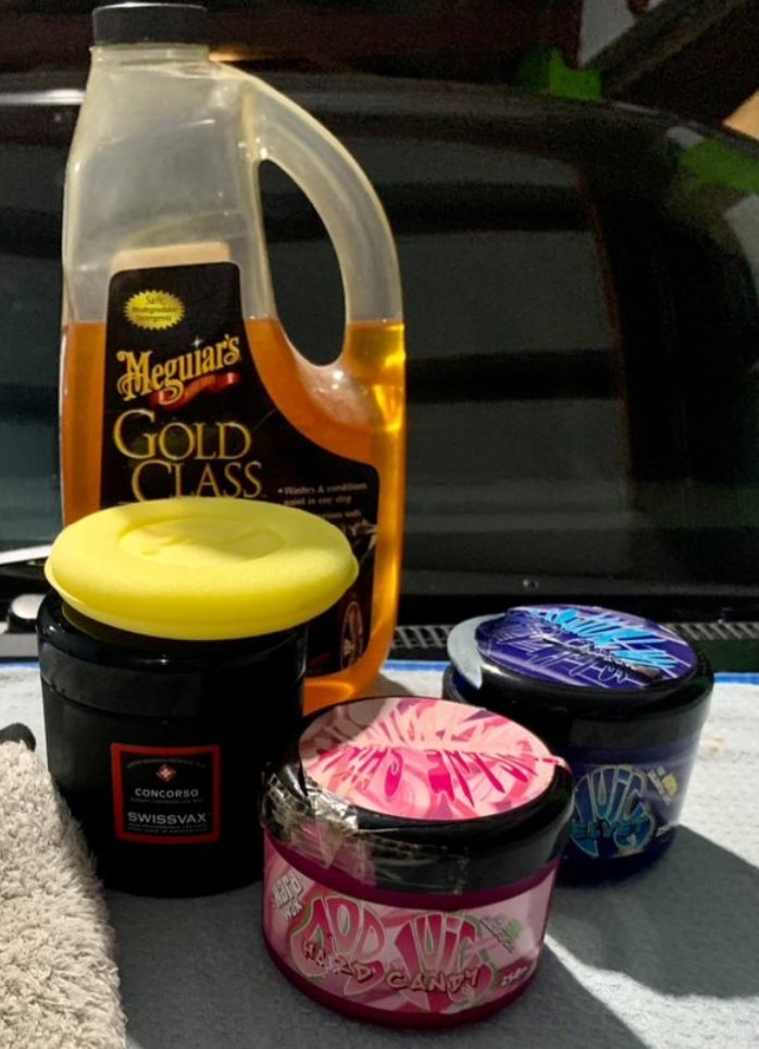 innovacommunity's tweet image. Shampoo mobil, sebenarnya pakai kit aja juga sdh lumayan bagus.

Tp, klo sebelumnya pakai Amway, ada budget lebih, bisa coba meqs gold class atau sonax.

Dirumah ada macam2 merk, gold class sama sonax yg plg sering dipakai.