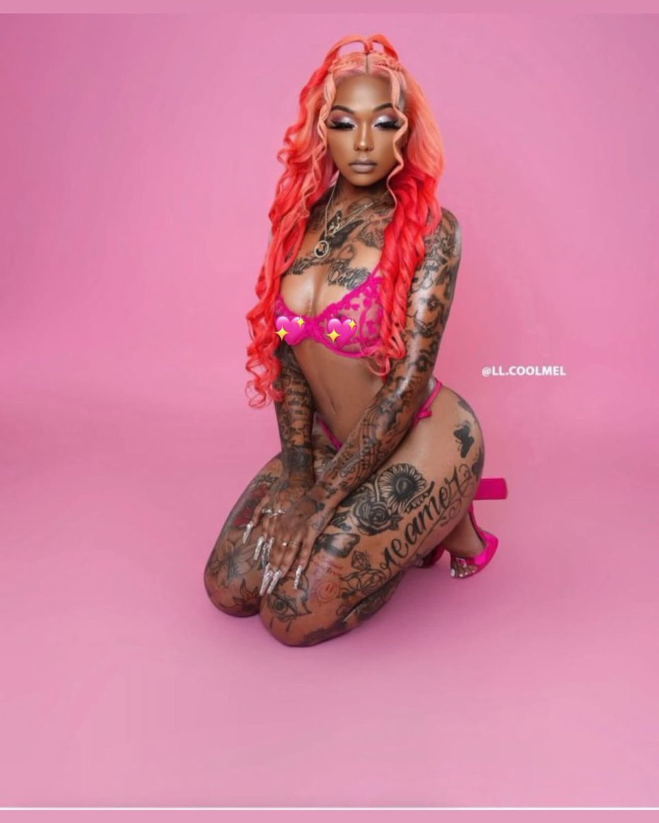 ThereGoCeeCee's tweet photo. β¨ Before the stomach tattoos πππ #Theregoceecee #ImNotNaked #fypageγ· #Tattedup https://t.co/AQNMOyXMOq