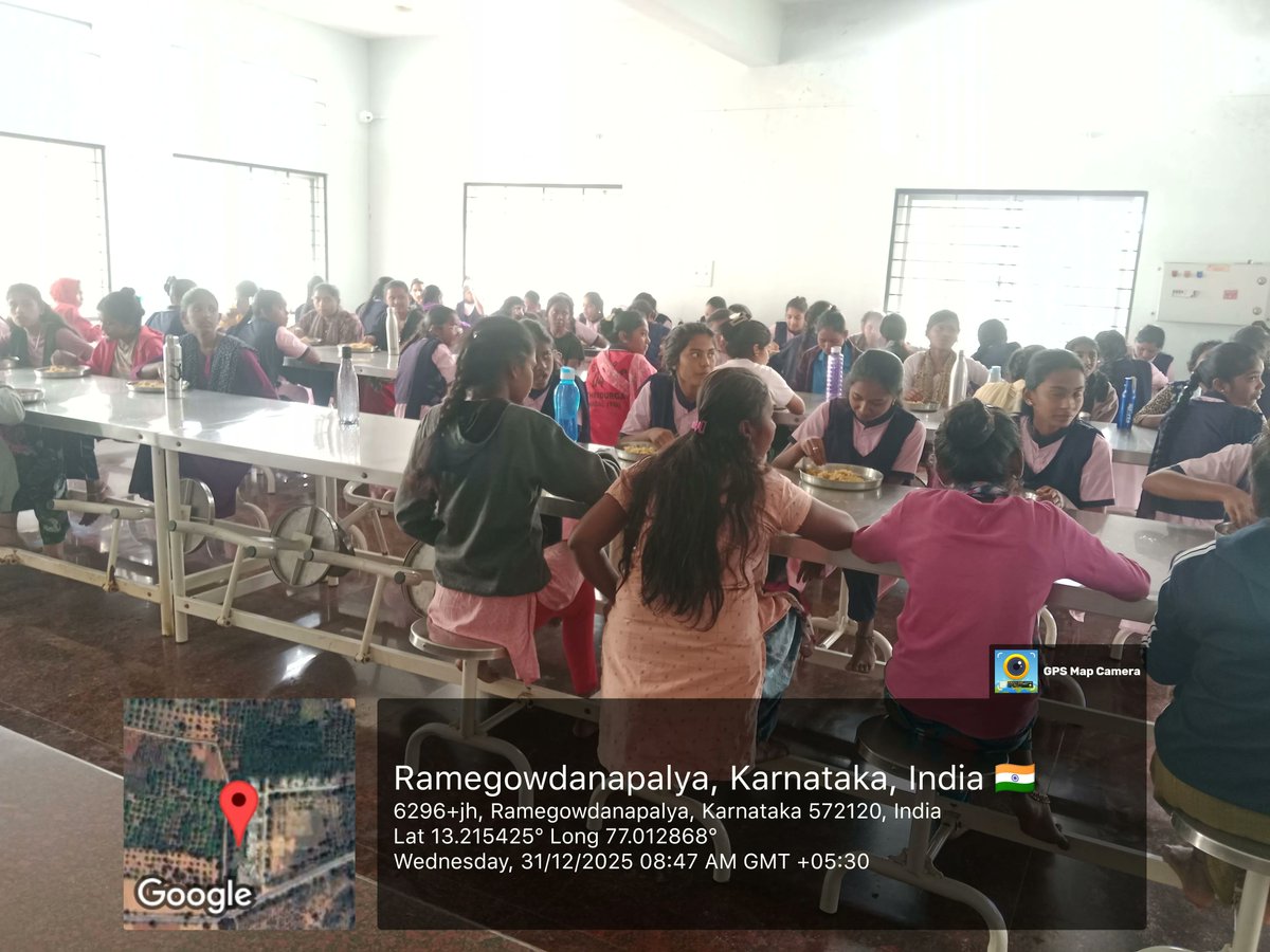 MorarjiPu's tweet photo. #kreismahithi,
#Captain_Mani72,
#Karnataka_SWD,
#karnataka_kreis_schools
#SocialAudit_SWDMeals #SocialAudit_SWDMeals #SocialWelfare_Karnataka https://t.co/wMUXhdygpV