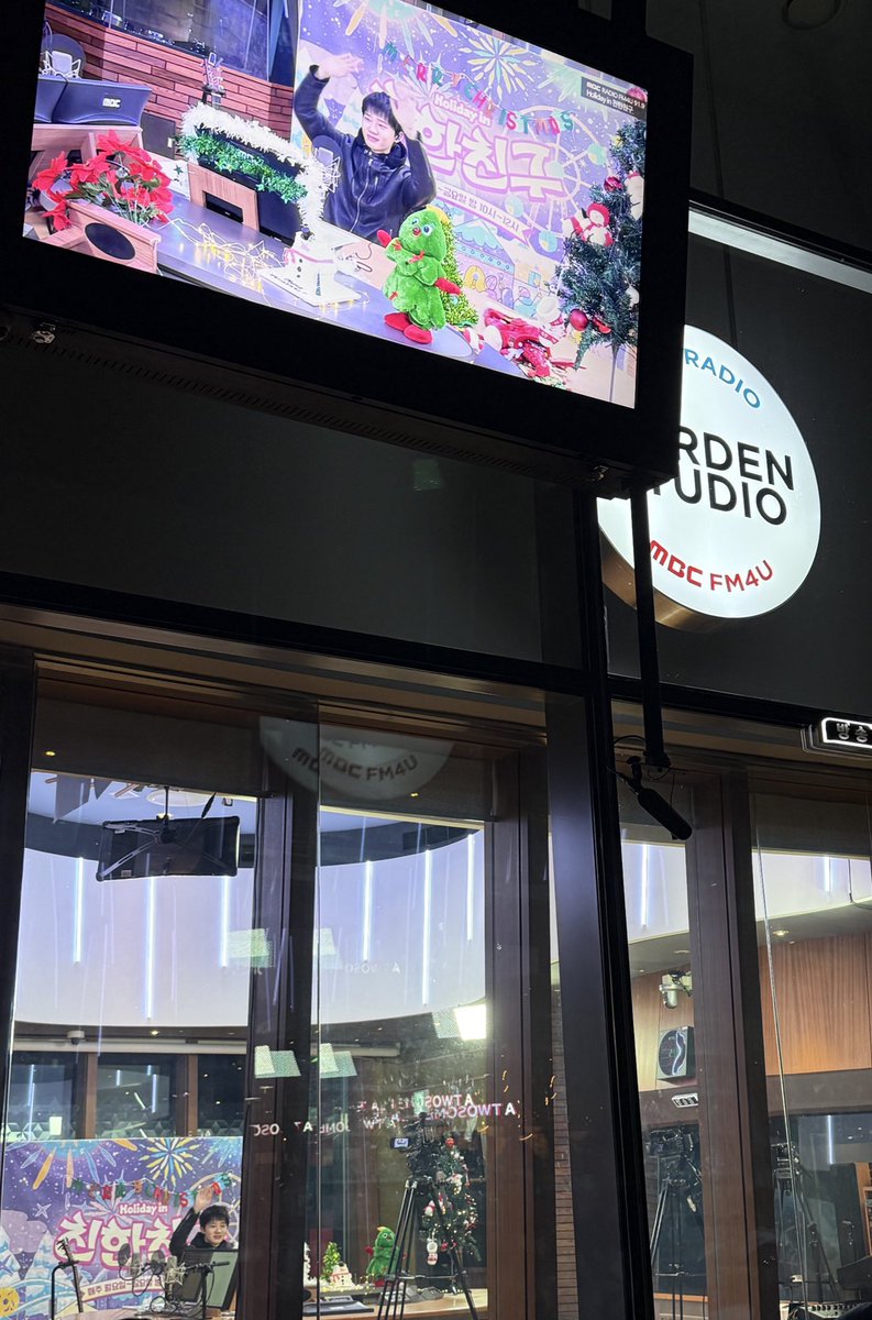 マト♡ tweet media