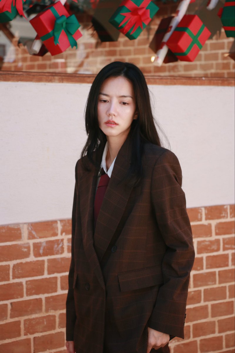 Stay with me eeeee... 🧡 

🥺🥰 นับถอยหลังไปด้วยกันนนนะคะ