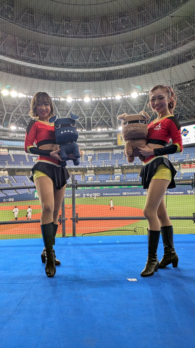 LOICXGIRLS's tweet photo. 2025年も応援ありがとうございました。
また来年も応援どうぞよろしくお願いいたします。
良いお年をお迎えください。
#LOICXGIRLS  #loicx #ロイックスガールズ #プロチア #チア #チアリーダー #ダンサー https://t.co/pDa4R046nf