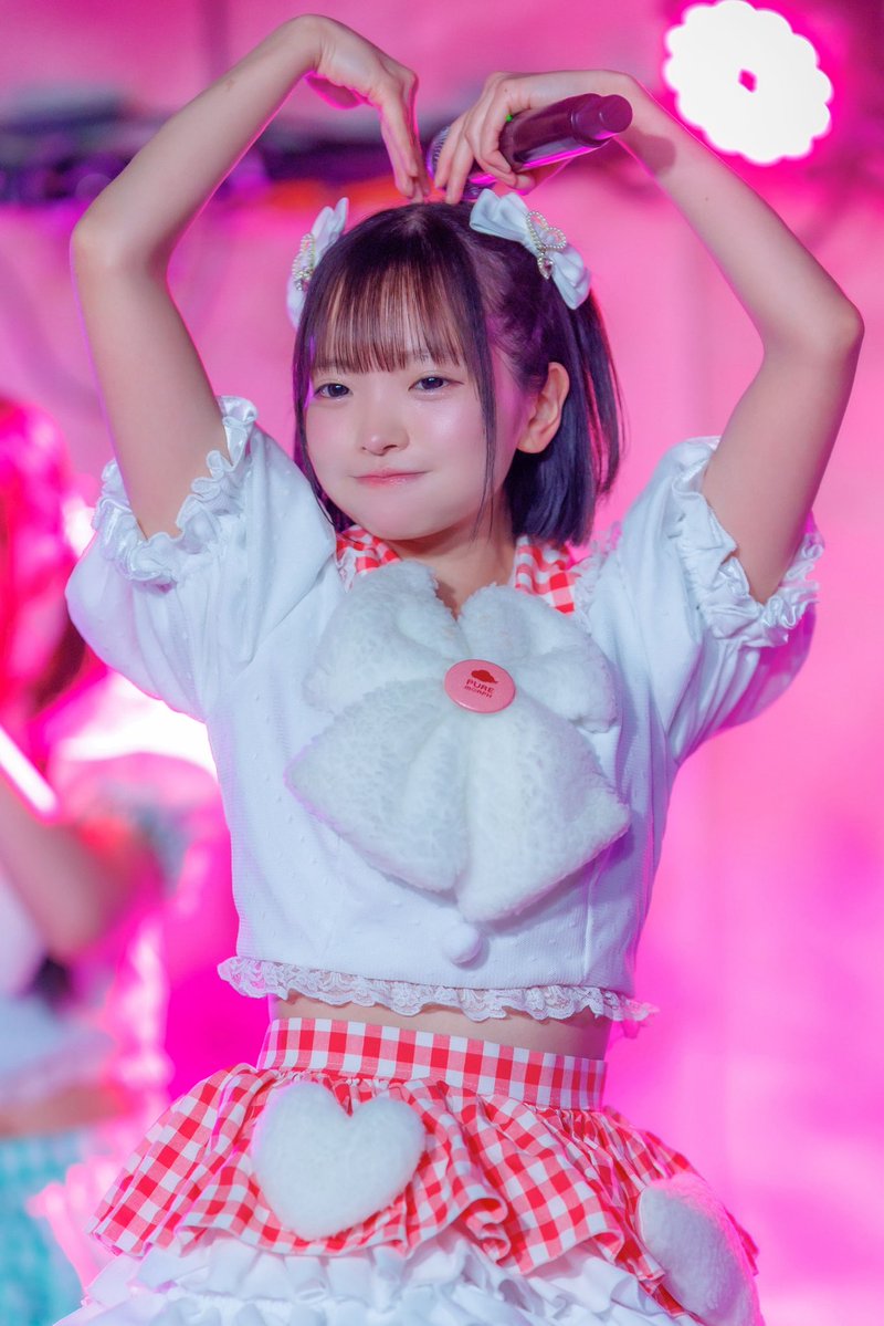 ぷちゃん 今年はめあに出会えた年だったね😌 見た目ばぶちゃんみたいに幼いけど