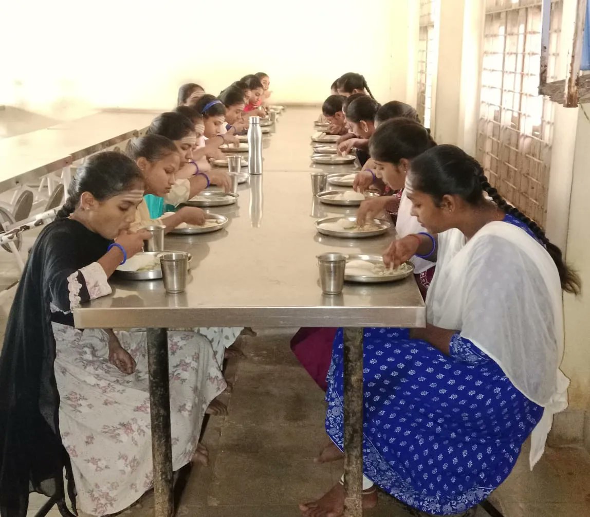 Breakfast photos #SocialAudit_SWDMeals #SocialWelfare_Karnataka