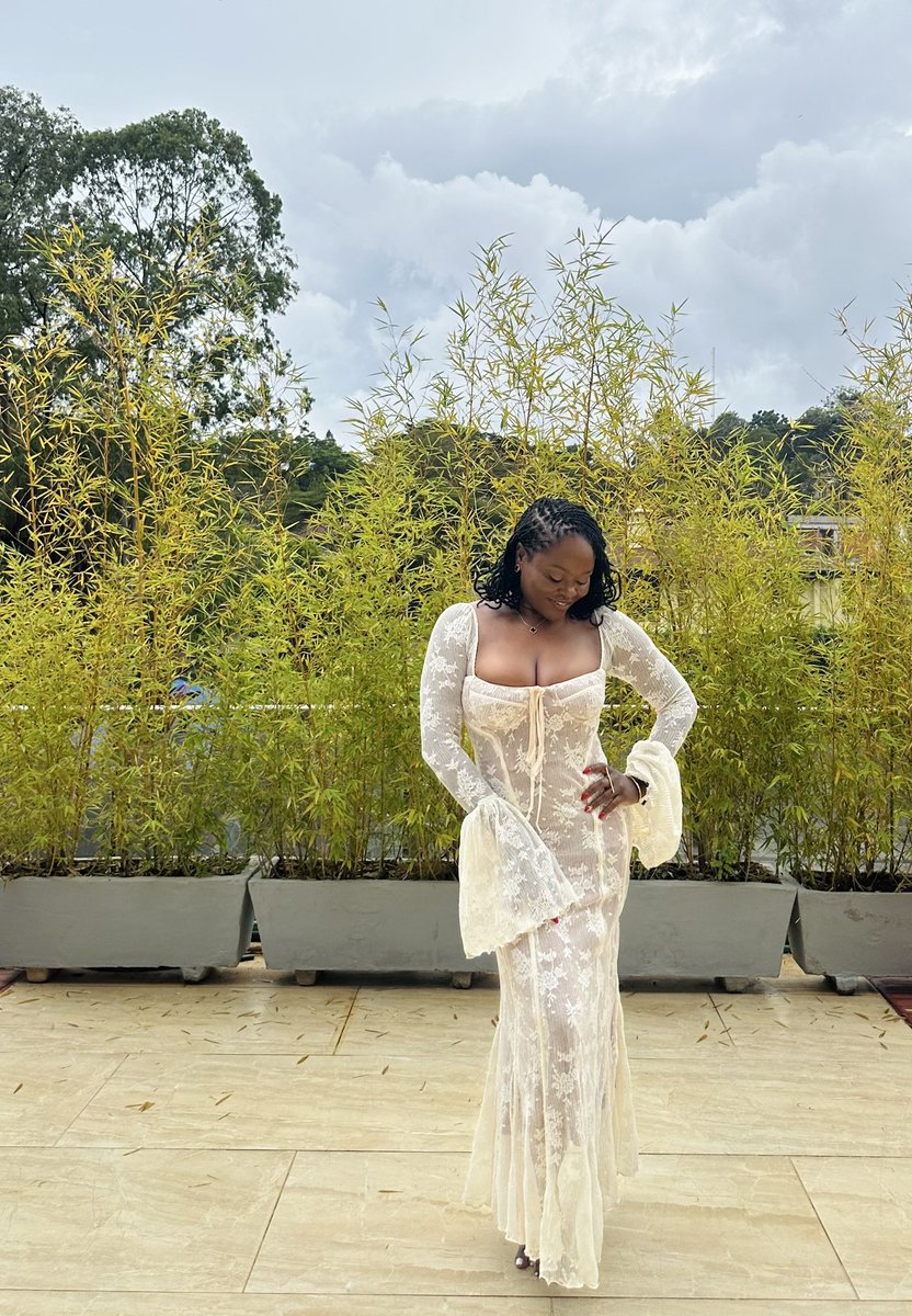 Mkwanaidi's tweet photo. Chapter XXXIX was amazing. Thank you 2025.

I am excited to continue my journey to Chapter XXXX in 2026 ✨🌱🎉🥂 https://t.co/1S3t3EXiAz