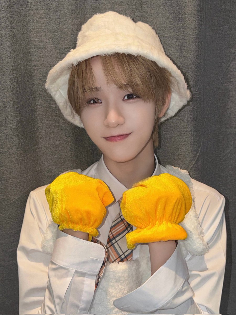 daitsukee's tweet image. Ი︵𐑼 Remaking my Candy cover 🍭🍬 甘さはそのまま、少し成長した一歩を届けます♡