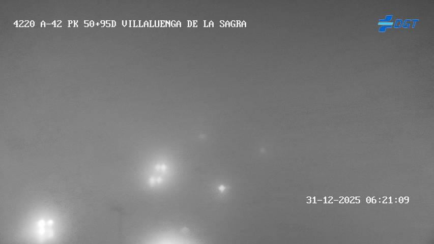 📢⚠️🌫️Precaución por bancos de niebla que podrían complicar el estado de la visibilidad en las carreteras.

📍Zonas de Lugo, Burgos, Valladolid, Madrid, Toledo y Extremadura.

➡️Les pedimos que moderen la velocidad y mantengan la distancia de seguridad.