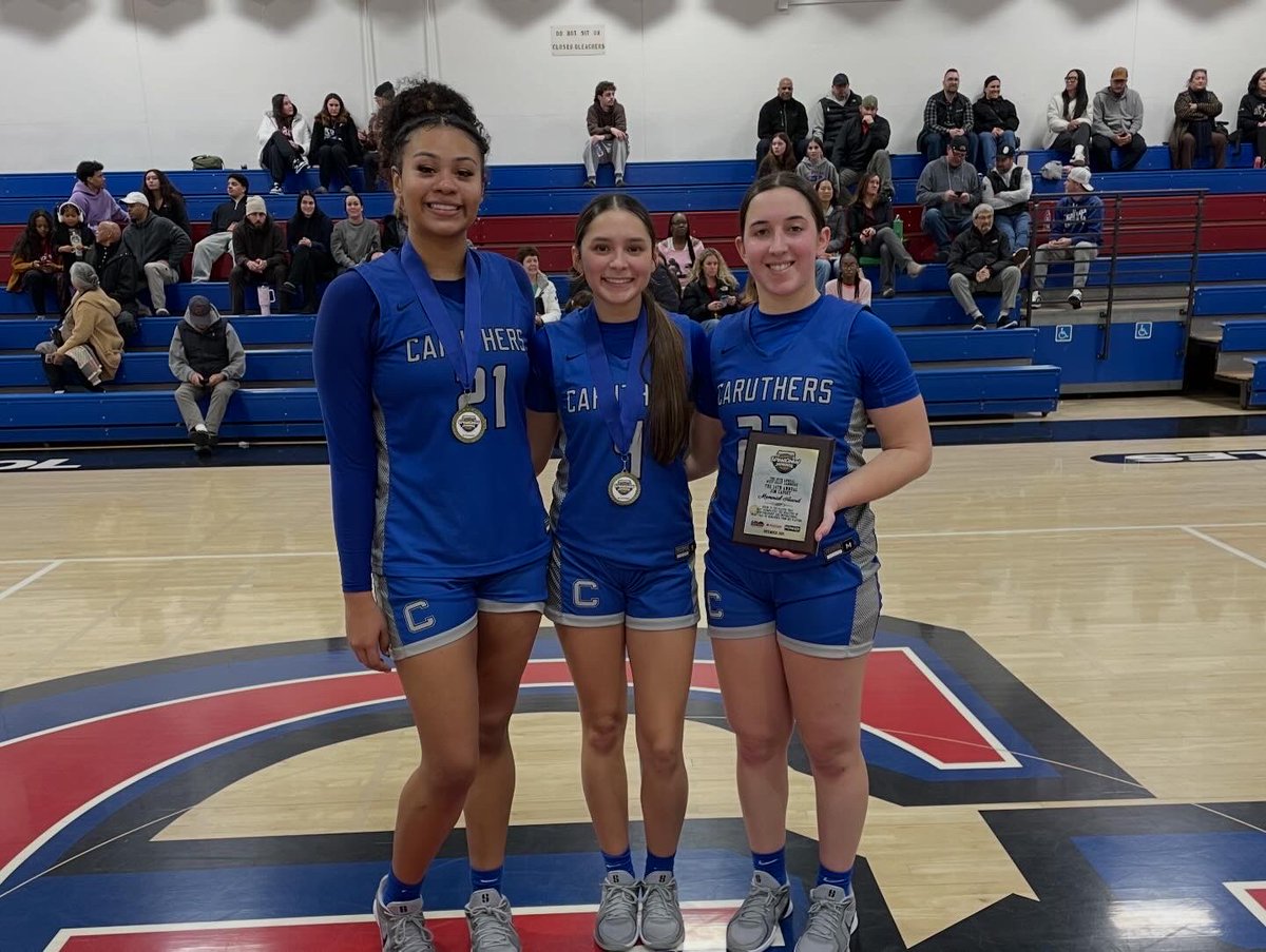 BbCaruthers's tweet photo. Captured a second-place finish in the Diamond Bracket at the West Coast Jamboree.Celeste Mack and Juliana Lemus were named to the All-Tournament Team, and Emmi Almeida  was honored as the recipient of the Jim Capoot Memorial Award. 🏀✨ https://t.co/b7cmHw4Z9l