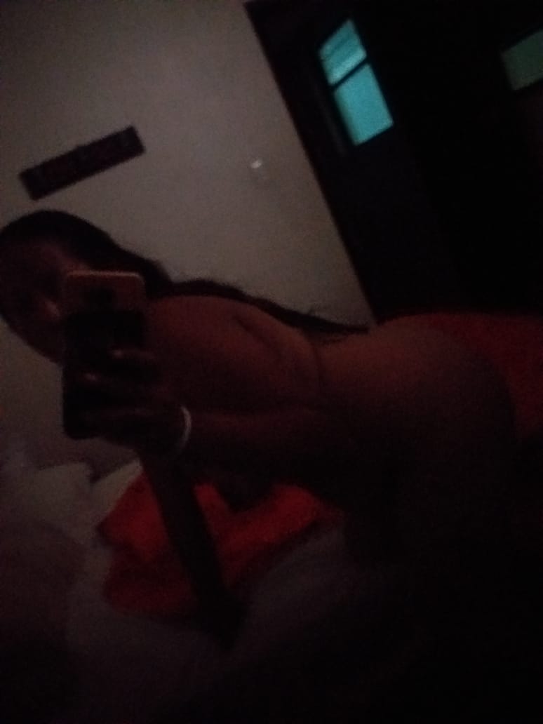 bebesithaa98's tweet photo. Empezando  el año 
Soltera 

♥️💅🤭💞😍 https://t.co/3dCM89XSO0