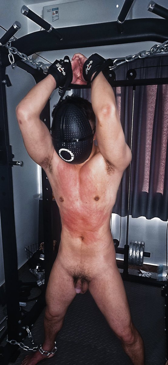 sm_月大 tweet media