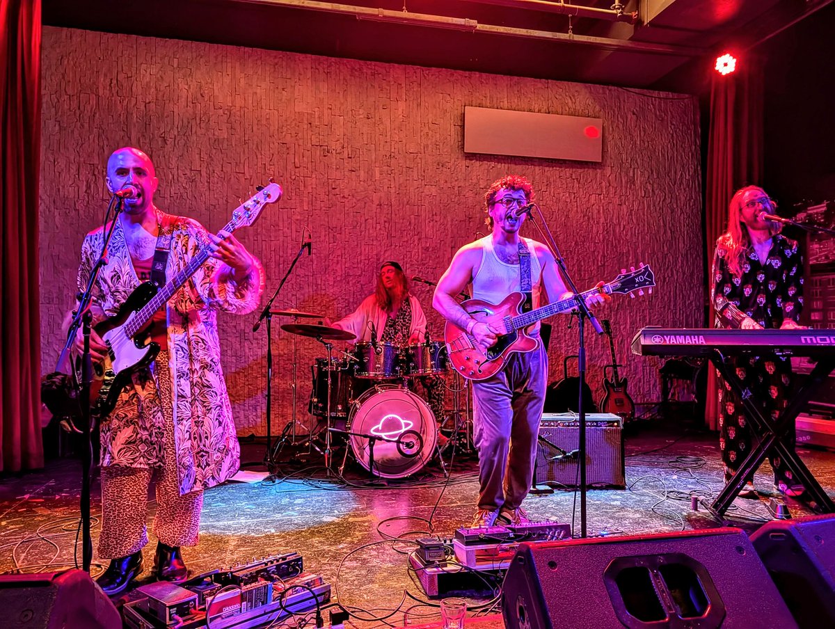 kcconcerts's tweet photo. Our favorite tradition to end the concert year! New Year's Eve Eve with @notaplanet at the @recordBar!
#kcconcerts #notaplanet https://t.co/V3TczV3xD2