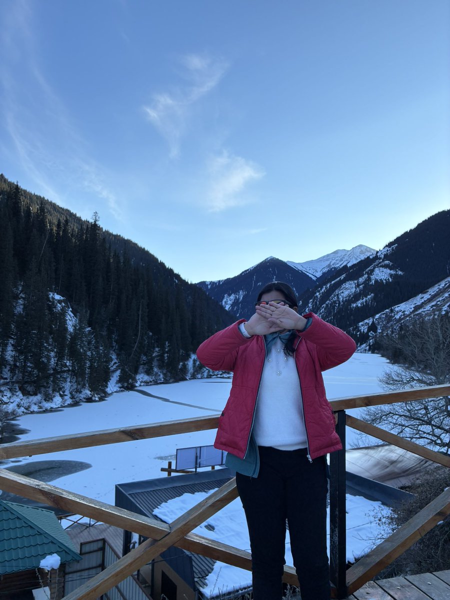 AnithaChelliah's tweet photo. Day 6: #almaty #kolsaylakecave #kolsaylake ! We took horse ride and enjoyed the scenic beauty and walked while coming back! Also we explored visiting the cave and waterfall on our own which wasn’t part of the itinerary! #wholesomeexperience #பயணப்படுவோம்! 🥳 #Vacation @Karthi_Wanders @NalaiyaVivasayi