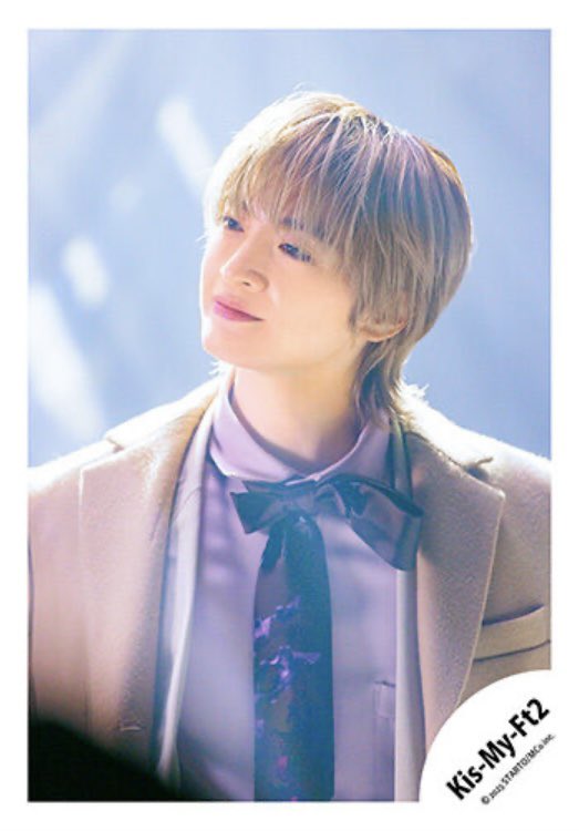 ＆𝘑𝘰𝘺 のジャケ写オフショ可愛い玉森くん👦🏼ྀི #KisMyFt2_andJoy