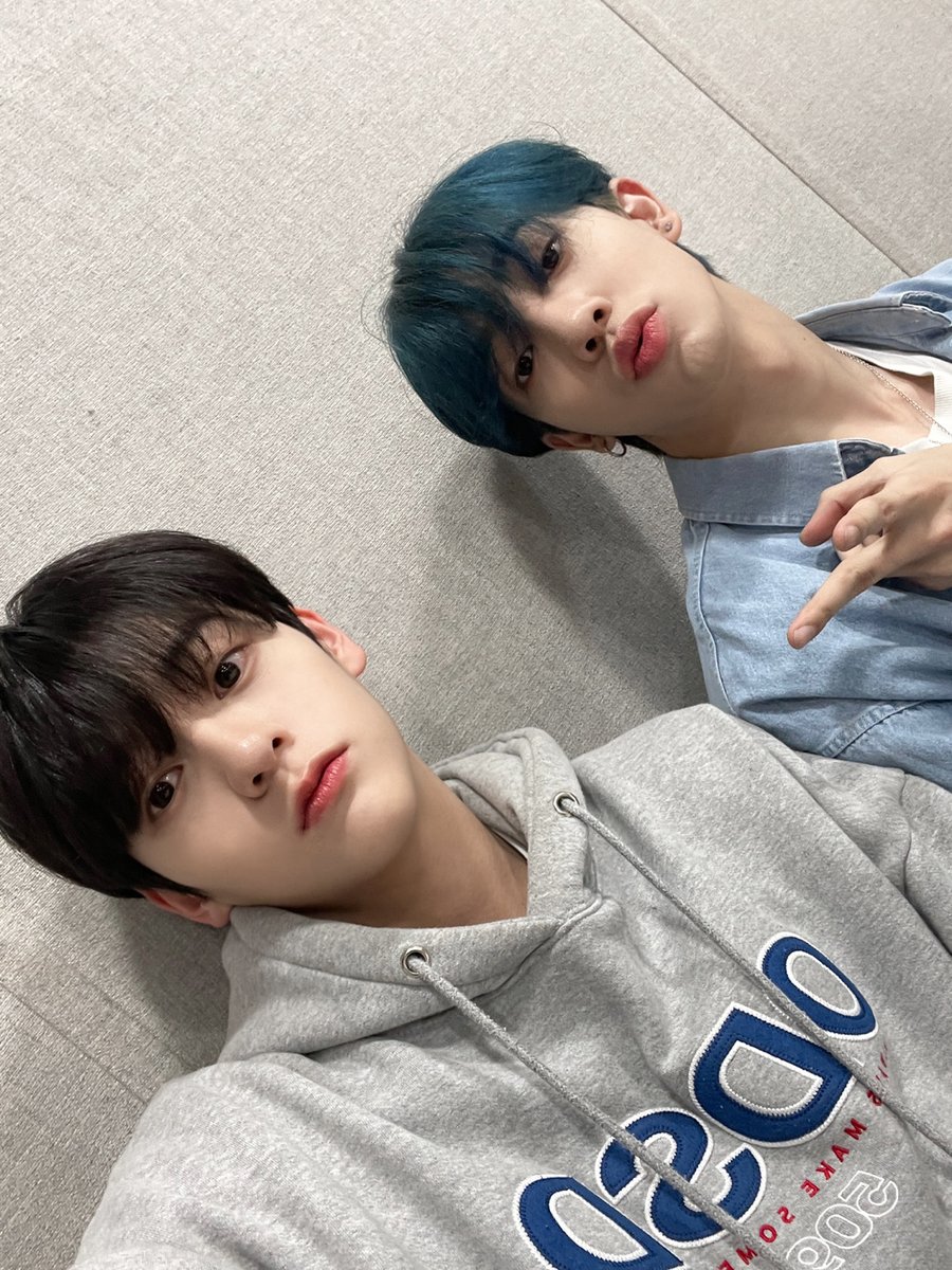 いいね！して頂きありがとうございました！さばおになりました！ 今年の4選だけどタップしたら6になる愉快形式 でも気に入ってる‼️