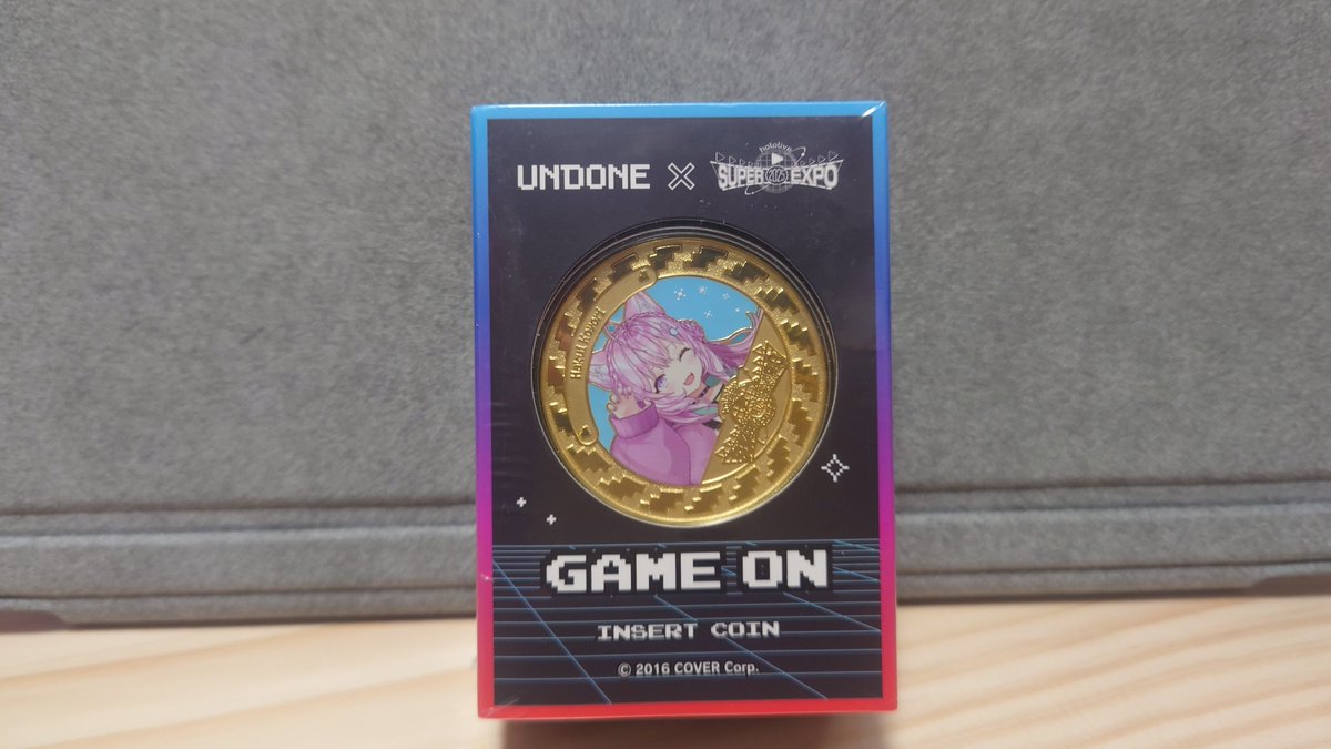 こよちゃんのhololive SUPER EXPO 2025 フェスコイン届いた～！！！ カードゲームする時のコインにしようと思って買ったんだけど、かなり格式高い感じで使うのが勿体ない(笑)  もう1個買っとけば良かったな hololive SUPER EXPO 2025 UNDONE コイン AZKi