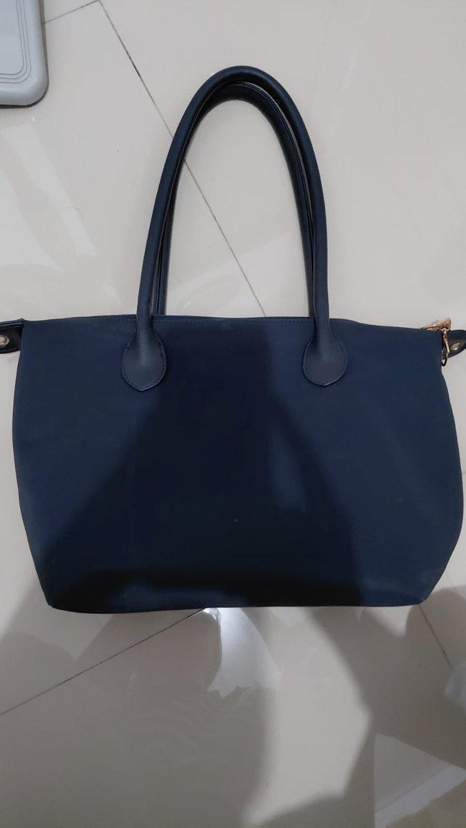 nada²³ tweet media