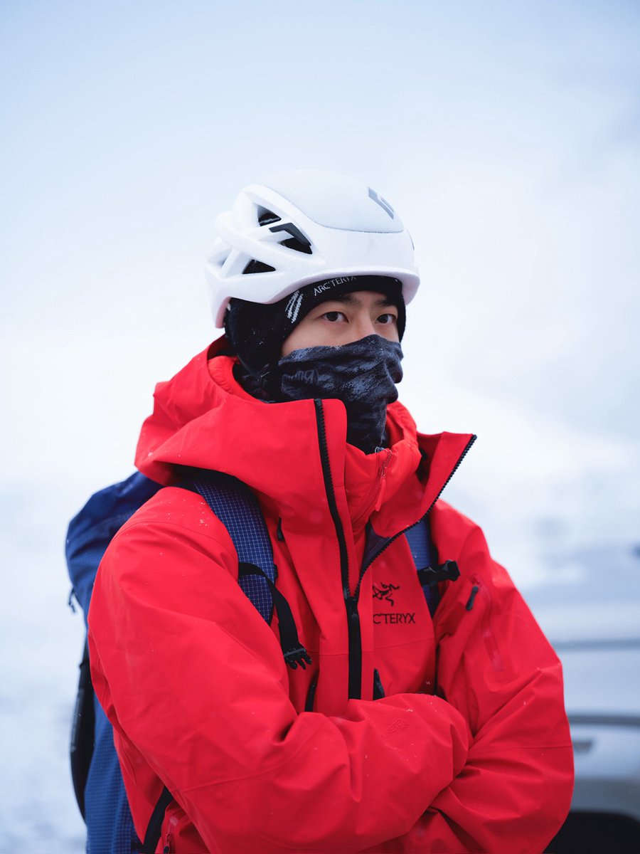 YIBO　確認ページ 251231 11:45 YIBO-OFFICIAL weibo update Touch the traces carved by