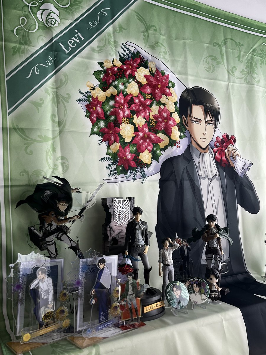 rocknero11's tweet photo. #2025_LeviDay 
#자유의_끝에서_흩날리는_최강의_날개 

리바이 생카 너무 행복했습니다 🥹💚💚💚💚💚
주최진 분들 덕에 즐겁게 구경했어요! 감사합니다~~ https://t.co/pmr045QmUE