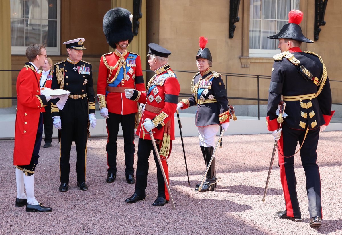 All Things Royal tweet media