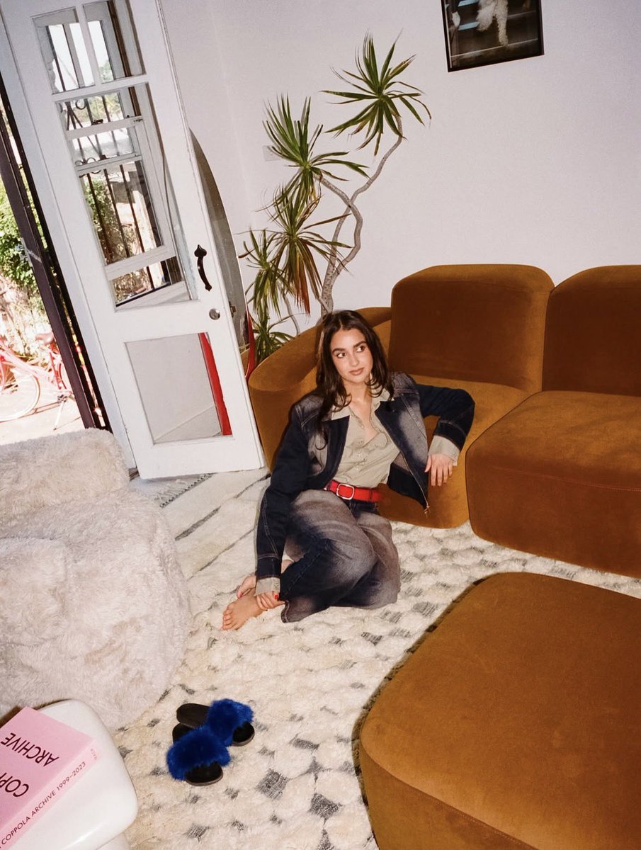 geraldinesource's tweet photo. Geraldine Viswanathan for Russh Magazine with Ellison Studios https://t.co/kNjdnwQMfv