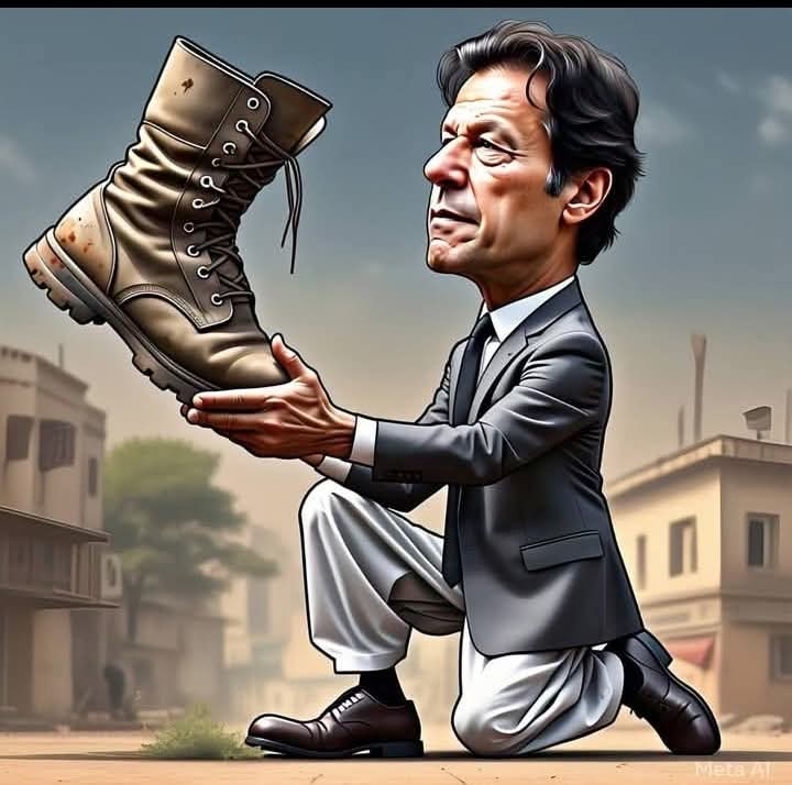 کیادن دیکھارہی ہےسیاست کی دھوپ چھاوں 
جوکل سپوت تھےوہ کپوتوں میں اگئے

تھےاس قدر عظیم کےپیروں میں تاج تھے
اتنےہوئےذلیل کے جوتوں میں اگئے