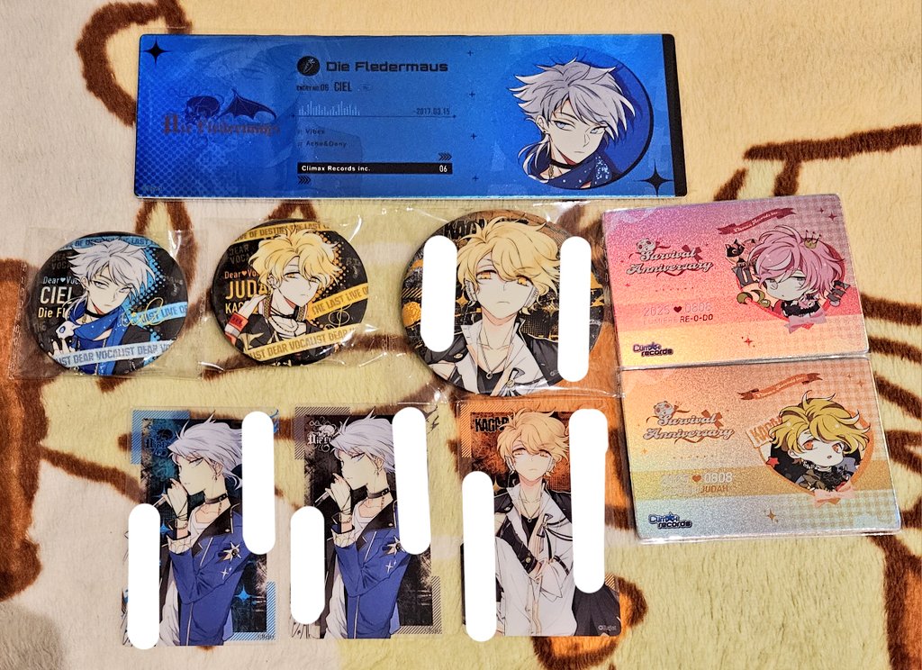 ディアヴォ エーダッシュ アクスタ ホロ缶バッジ アクリルカード クリアカード 交換】ディアヴォーカリスト ディアヴォ チケカ 缶バッジ ホロカード