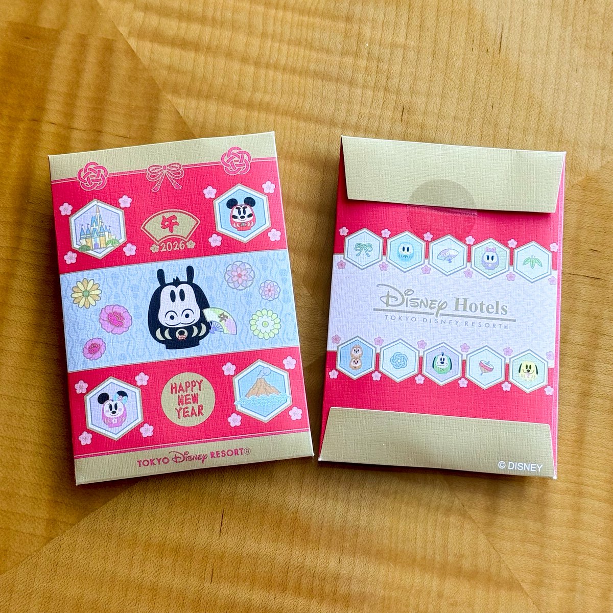 ディズニーホテルのお年玉GET！🎍 午年のホーレスの袋も可愛いし、記念