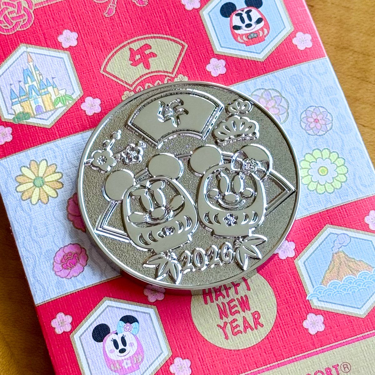 ディズニーホテルのお年玉GET！🎍 午年のホーレスの袋も可愛いし、記念