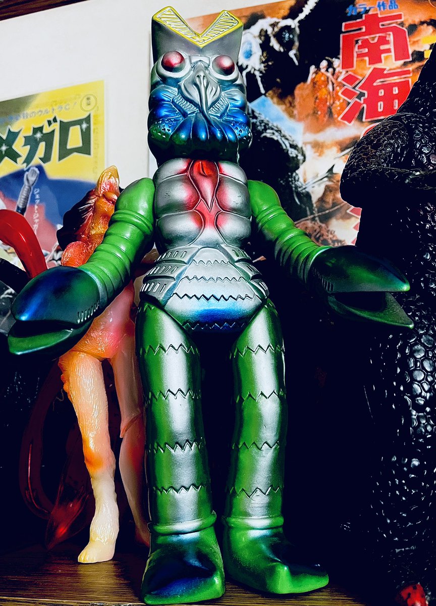 ソフビ 昨日の旅の戦利品 ブルマァク バルタン星人 ジャイアント