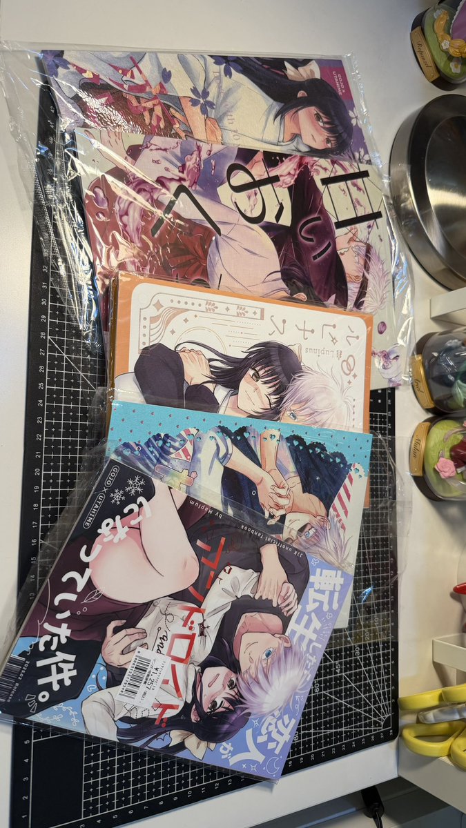 goujoustoru's tweet photo. Thank youuuu so much for the doujin package nya kakk!! @kiwiesukajeruk https://t.co/qhYBG8t5n7